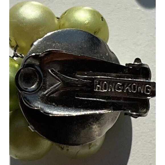 Vintage Clip On Earrings Cluster Green Leaves Round Beaded Hong Kong Soft 1" - Picture 12 of 12